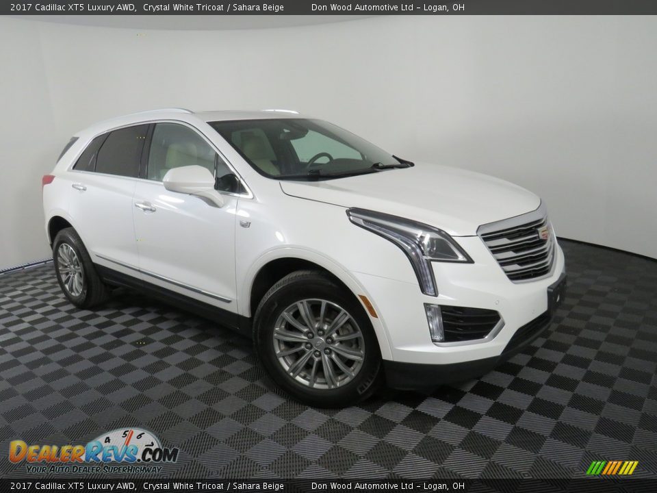 2017 Cadillac XT5 Luxury AWD Crystal White Tricoat / Sahara Beige Photo #5