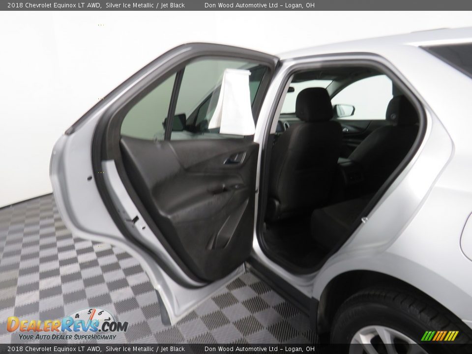 2018 Chevrolet Equinox LT AWD Silver Ice Metallic / Jet Black Photo #32