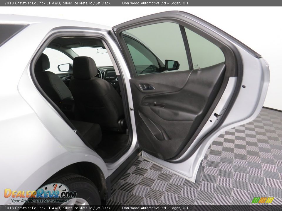 2018 Chevrolet Equinox LT AWD Silver Ice Metallic / Jet Black Photo #35