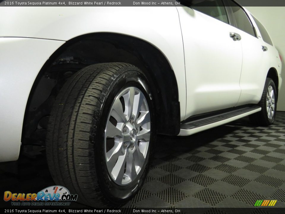 2016 Toyota Sequoia Platinum 4x4 Blizzard White Pearl / Redrock Photo #8