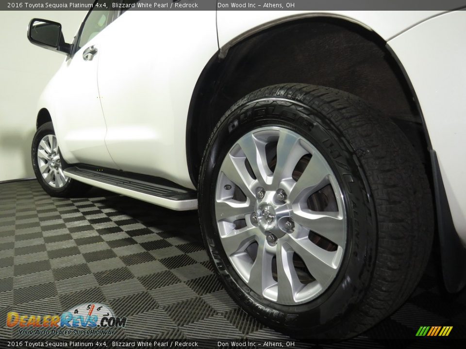 2016 Toyota Sequoia Platinum 4x4 Blizzard White Pearl / Redrock Photo #10