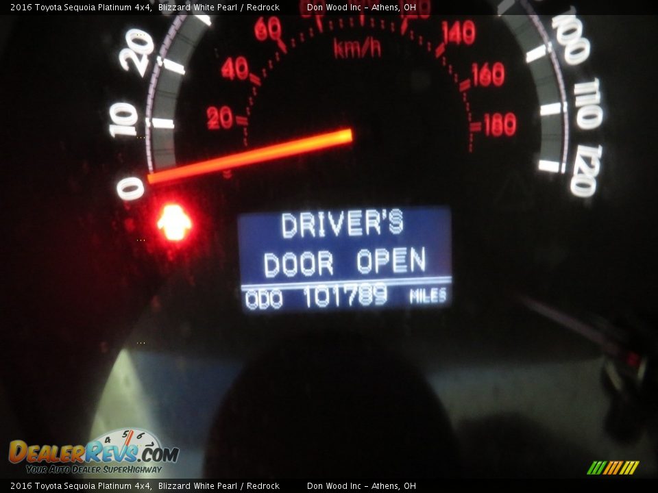 2016 Toyota Sequoia Platinum 4x4 Blizzard White Pearl / Redrock Photo #32