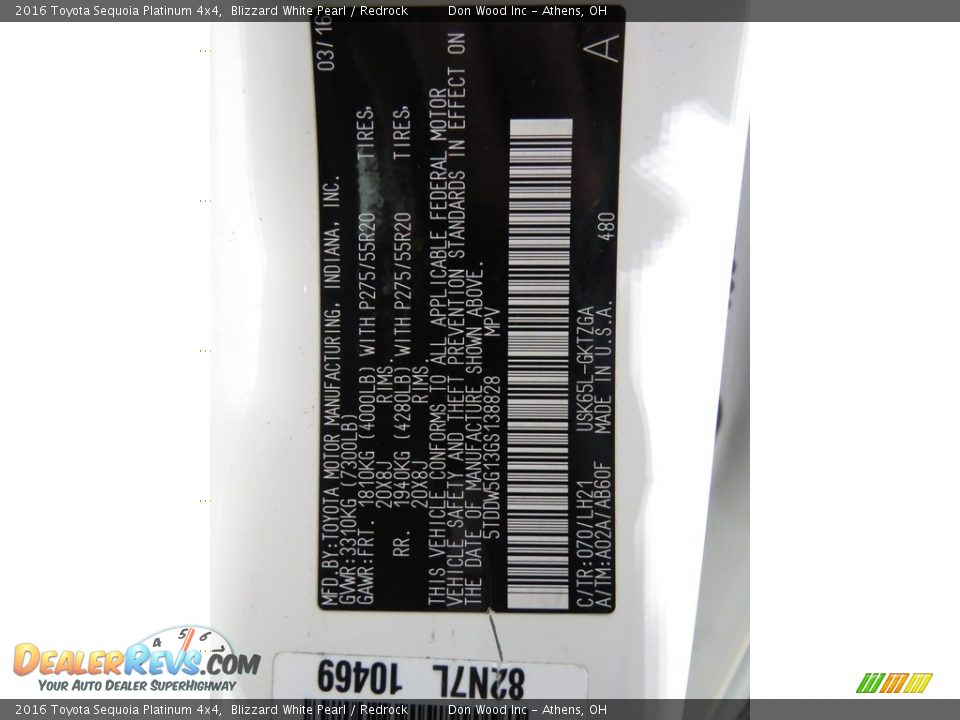 2016 Toyota Sequoia Platinum 4x4 Blizzard White Pearl / Redrock Photo #36