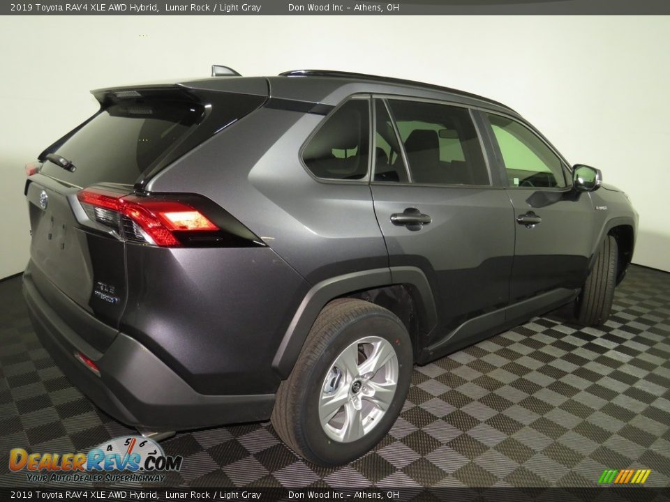2019 Toyota RAV4 XLE AWD Hybrid Lunar Rock / Light Gray Photo #14