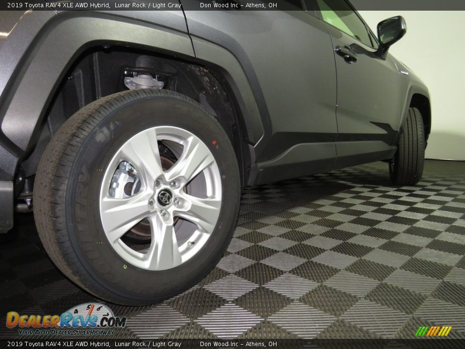 2019 Toyota RAV4 XLE AWD Hybrid Lunar Rock / Light Gray Photo #15