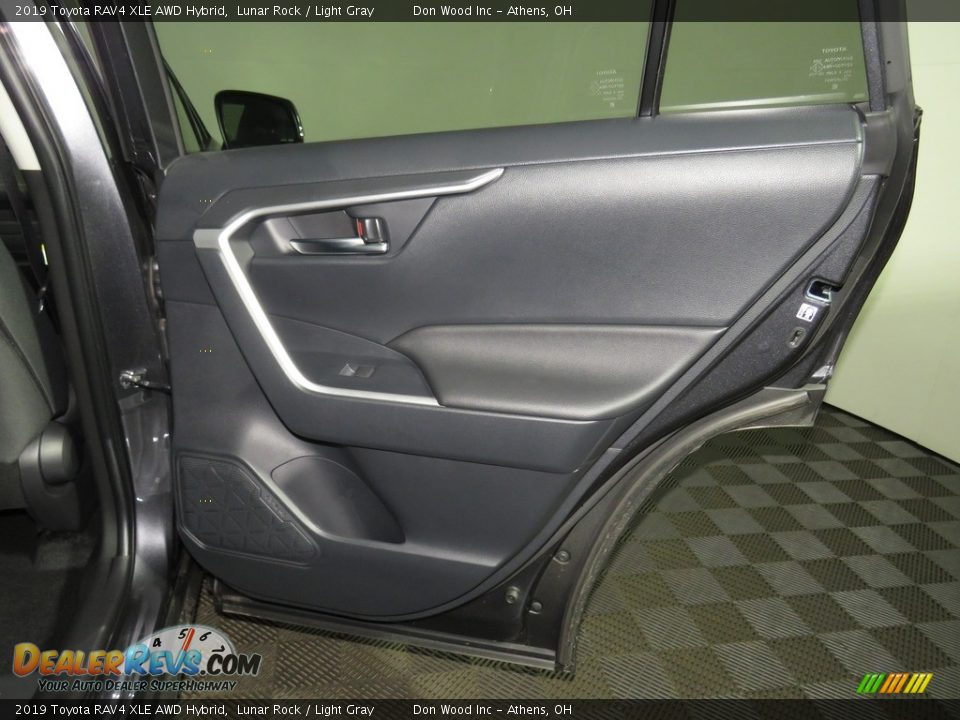 2019 Toyota RAV4 XLE AWD Hybrid Lunar Rock / Light Gray Photo #22