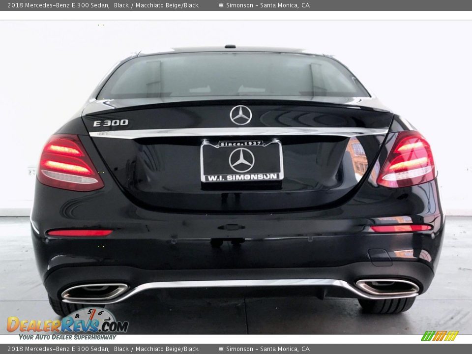 2018 Mercedes-Benz E 300 Sedan Black / Macchiato Beige/Black Photo #3