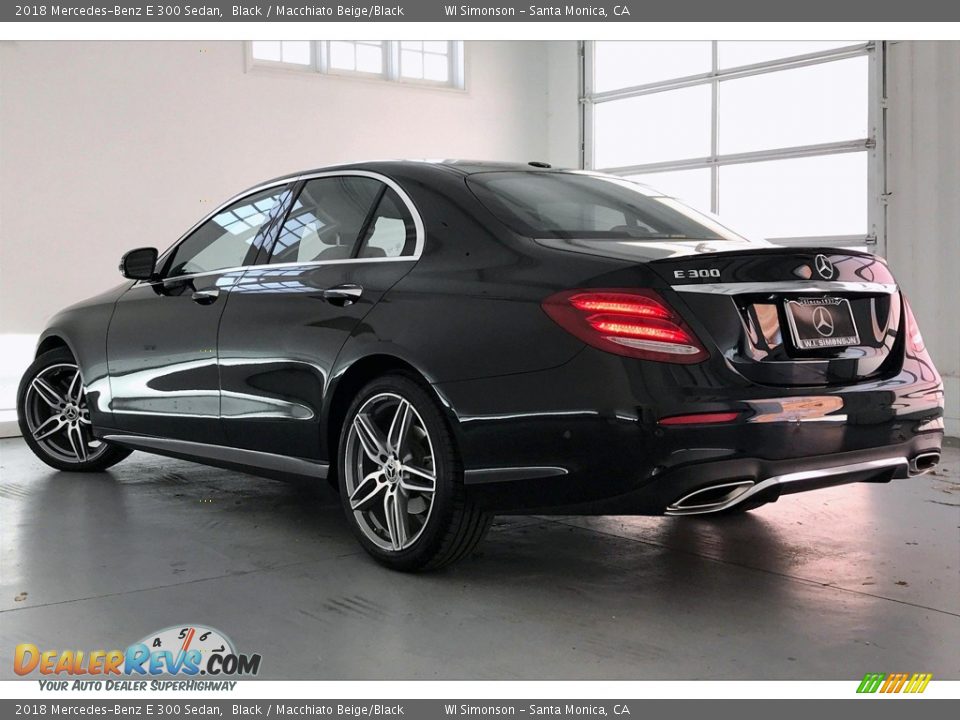 2018 Mercedes-Benz E 300 Sedan Black / Macchiato Beige/Black Photo #10