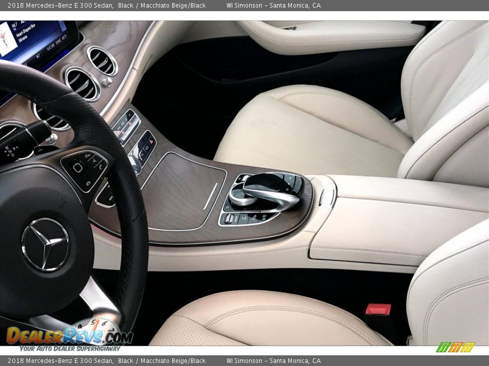 2018 Mercedes-Benz E 300 Sedan Black / Macchiato Beige/Black Photo #23
