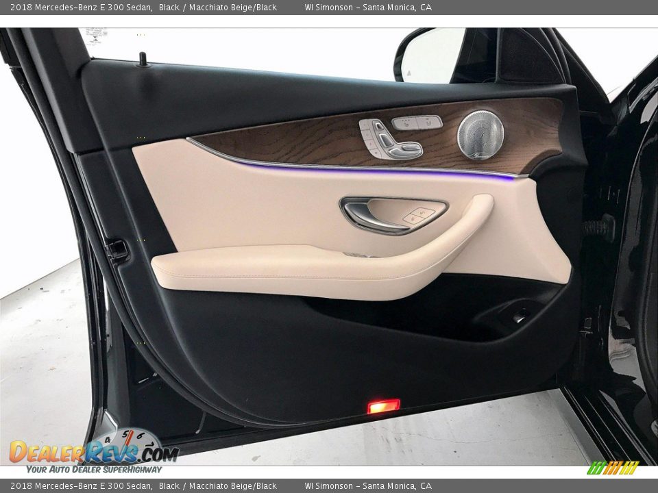 2018 Mercedes-Benz E 300 Sedan Black / Macchiato Beige/Black Photo #25