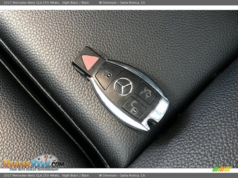 Keys of 2017 Mercedes-Benz GLA 250 4Matic Photo #11
