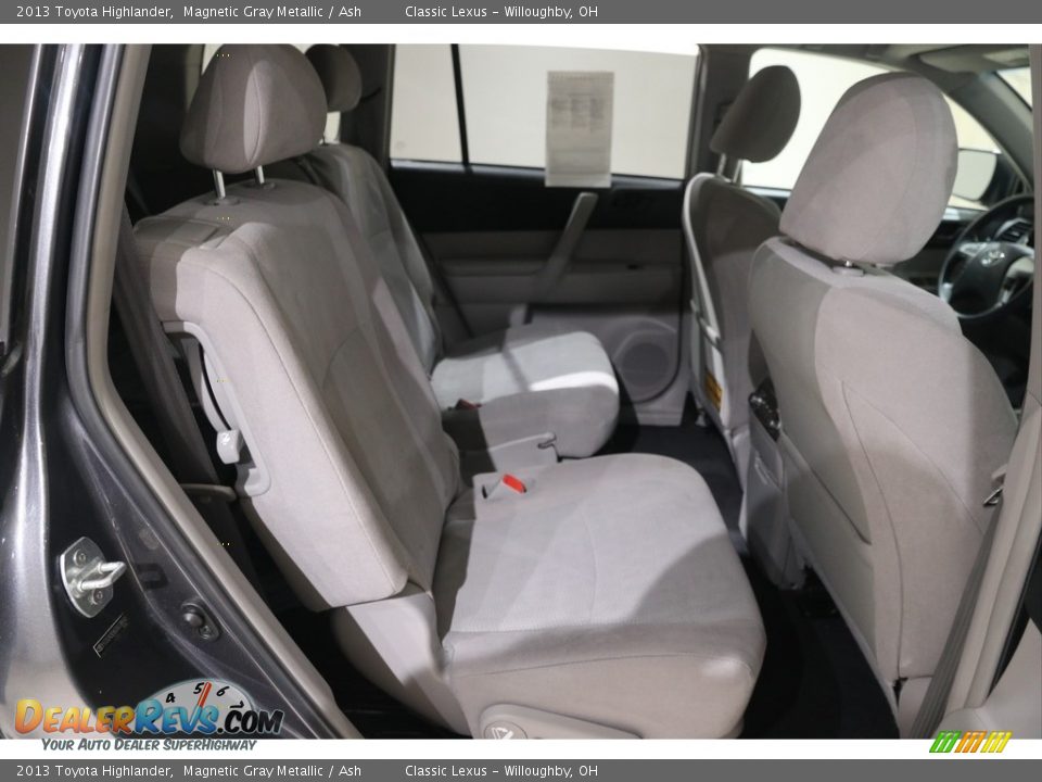 2013 Toyota Highlander Magnetic Gray Metallic / Ash Photo #14