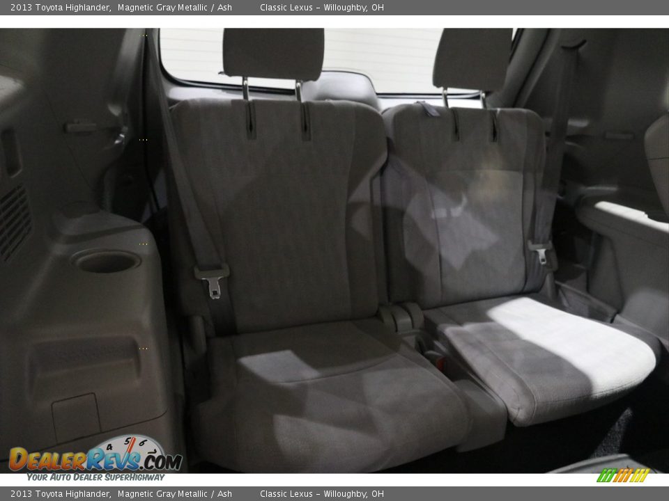 2013 Toyota Highlander Magnetic Gray Metallic / Ash Photo #15
