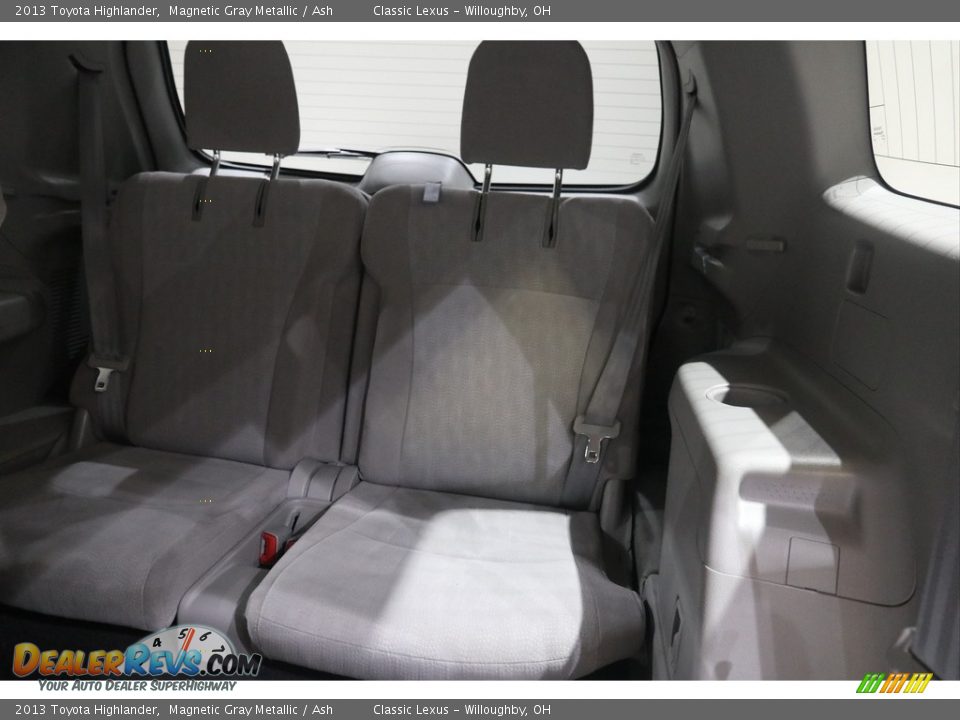 2013 Toyota Highlander Magnetic Gray Metallic / Ash Photo #17
