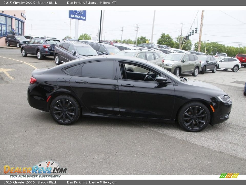 2015 Chrysler 200 S Black / Black Photo #4