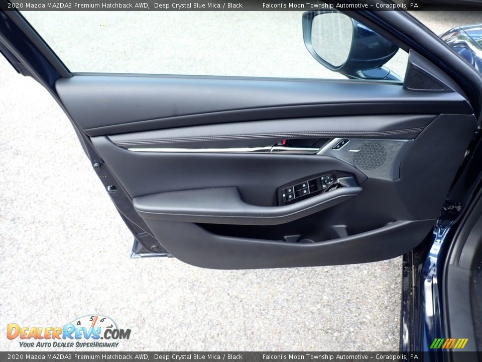 2020 Mazda MAZDA3 Premium Hatchback AWD Deep Crystal Blue Mica / Black Photo #10