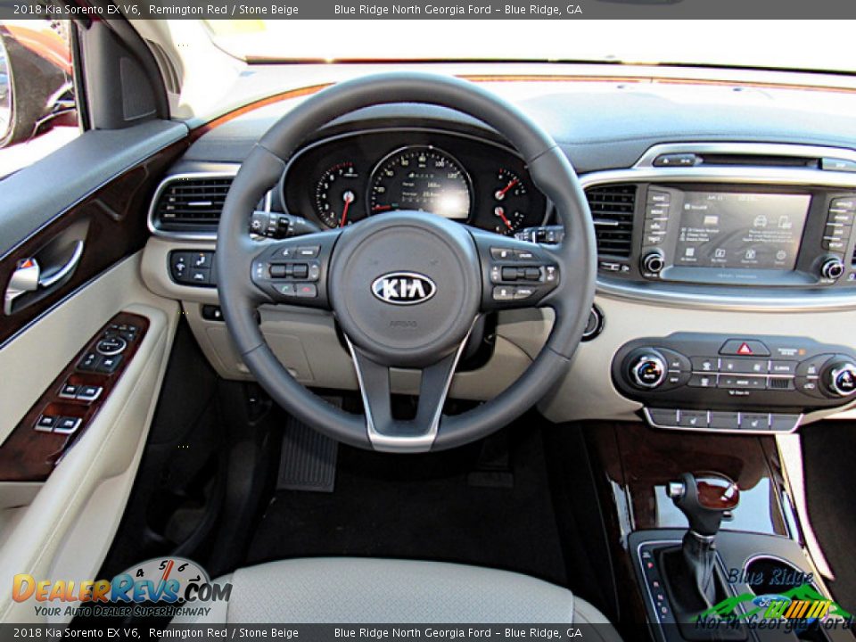 Dashboard of 2018 Kia Sorento EX V6 Photo #14