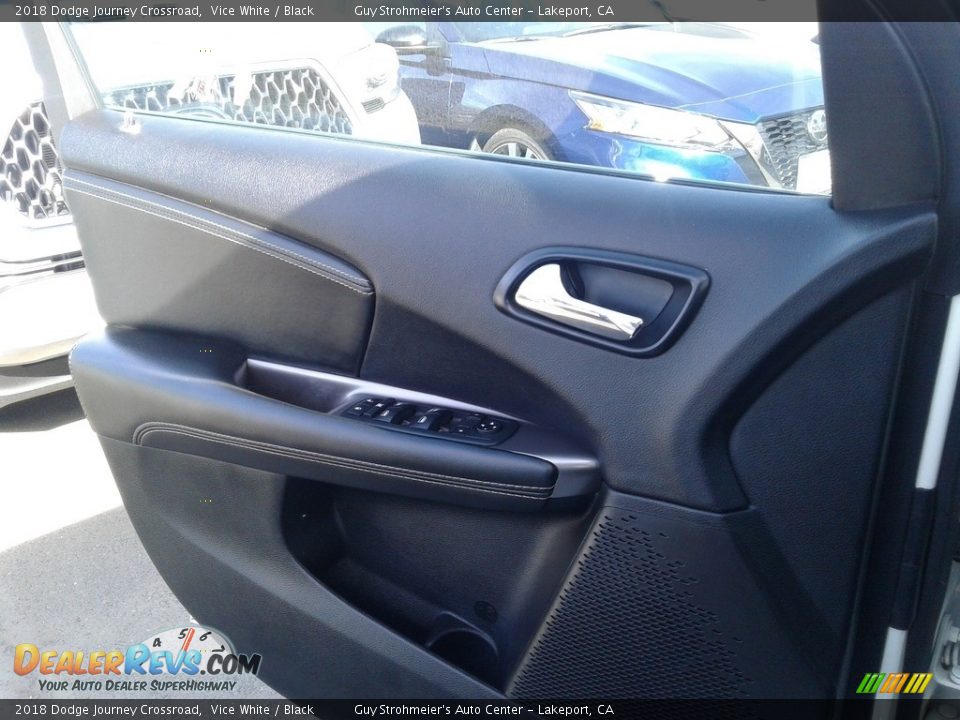 2018 Dodge Journey Crossroad Vice White / Black Photo #12