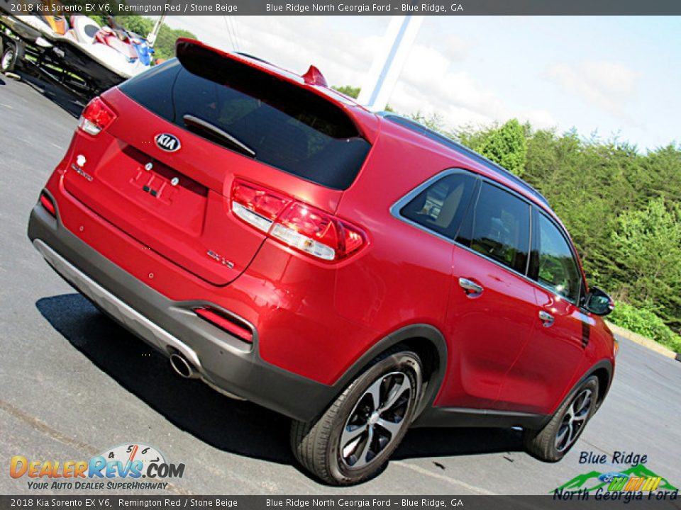 2018 Kia Sorento EX V6 Remington Red / Stone Beige Photo #33