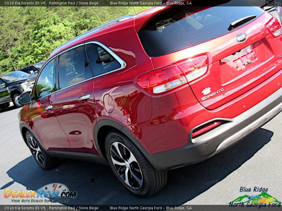 2018 Kia Sorento EX V6 Remington Red / Stone Beige Photo #34