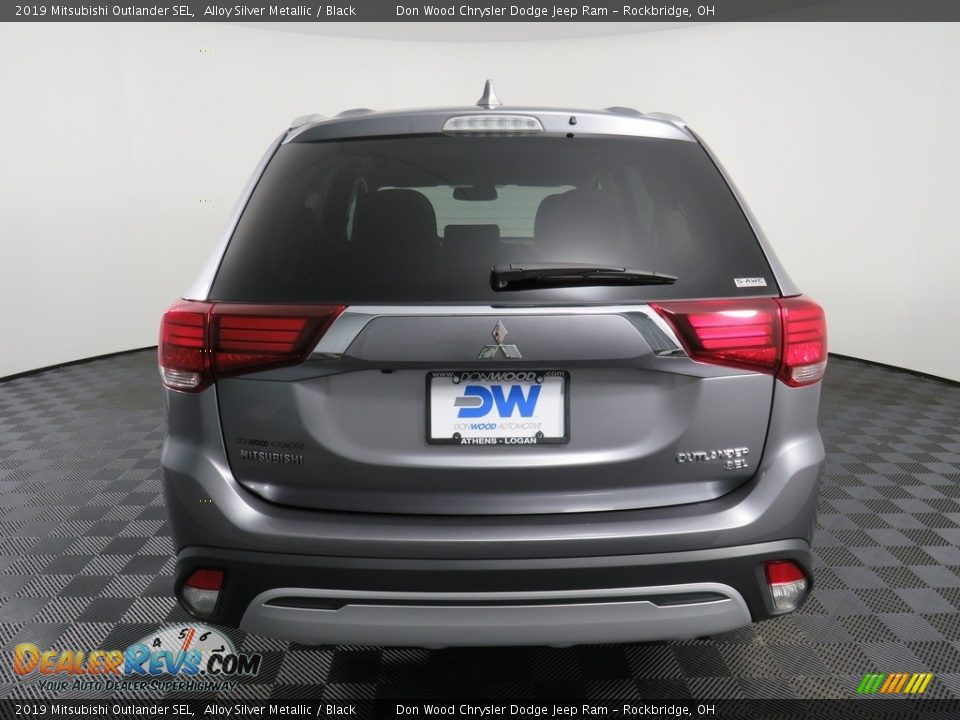 2019 Mitsubishi Outlander SEL Alloy Silver Metallic / Black Photo #12