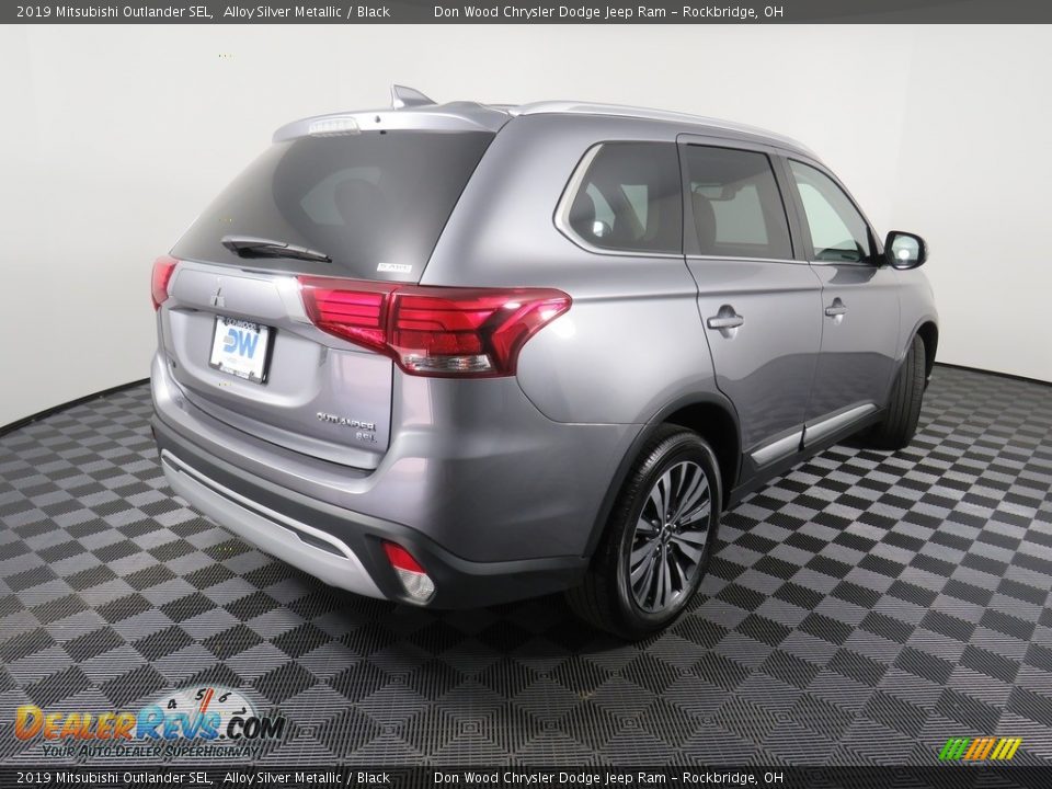 2019 Mitsubishi Outlander SEL Alloy Silver Metallic / Black Photo #16