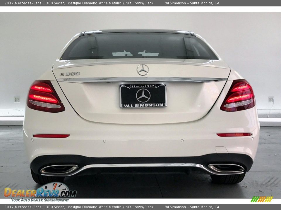 2017 Mercedes-Benz E 300 Sedan designo Diamond White Metallic / Nut Brown/Black Photo #3