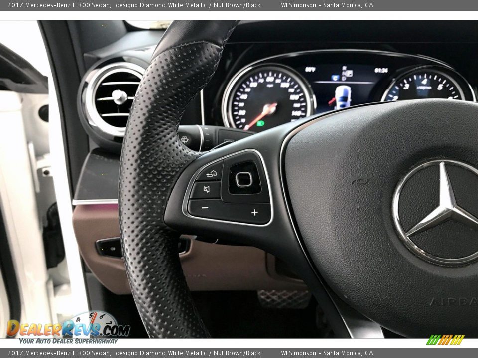 2017 Mercedes-Benz E 300 Sedan designo Diamond White Metallic / Nut Brown/Black Photo #18
