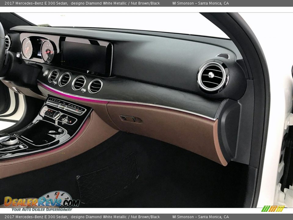 2017 Mercedes-Benz E 300 Sedan designo Diamond White Metallic / Nut Brown/Black Photo #28