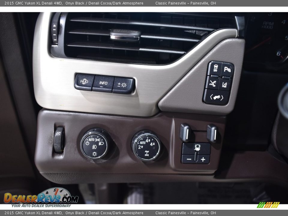 2015 GMC Yukon XL Denali 4WD Onyx Black / Denali Cocoa/Dark Atmosphere Photo #15