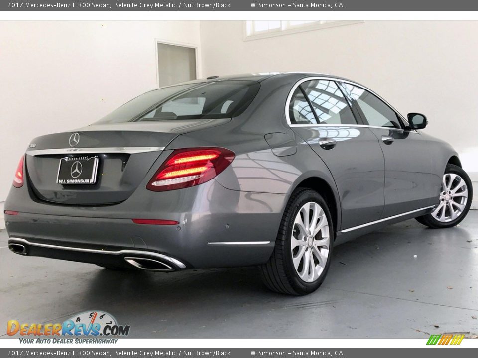 2017 Mercedes-Benz E 300 Sedan Selenite Grey Metallic / Nut Brown/Black Photo #16