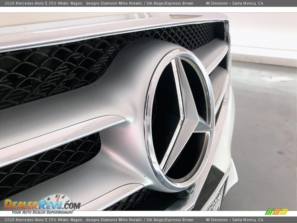 2016 Mercedes-Benz E 350 4Matic Wagon designo Diamond White Metallic / Silk Beige/Espresso Brown Photo #33