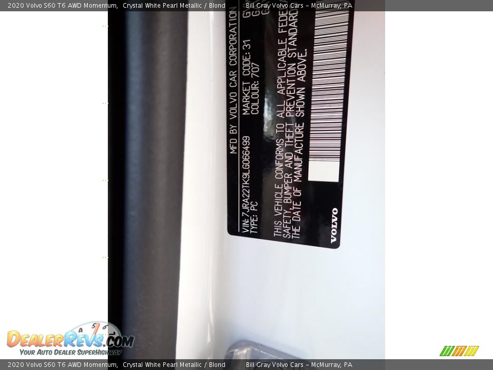 2020 Volvo S60 T6 AWD Momentum Crystal White Pearl Metallic / Blond Photo #11
