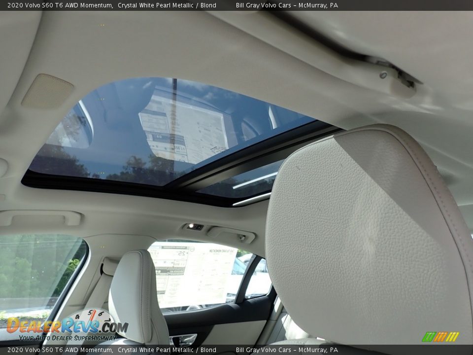 2020 Volvo S60 T6 AWD Momentum Crystal White Pearl Metallic / Blond Photo #12