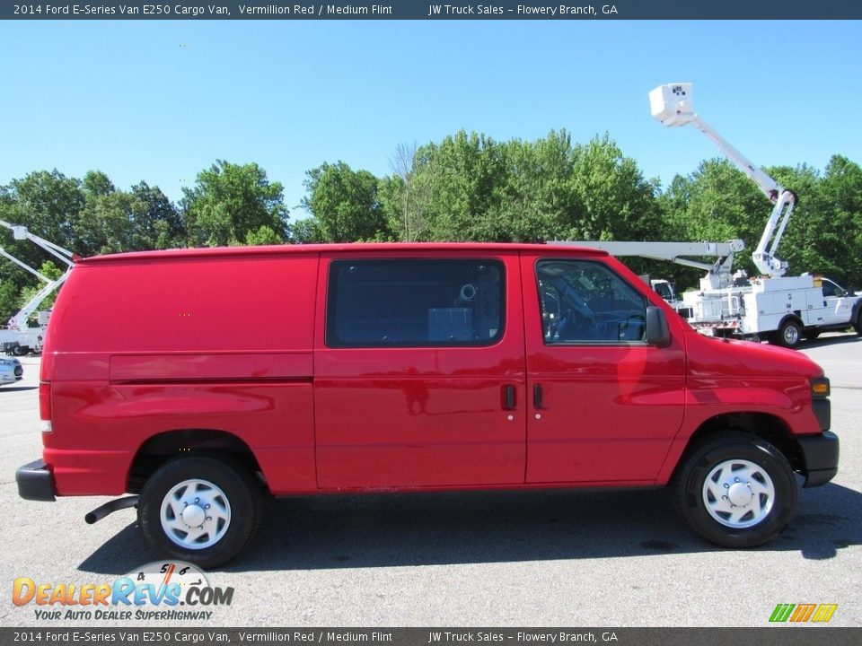 2014 Ford E-Series Van E250 Cargo Van Vermillion Red / Medium Flint Photo #6
