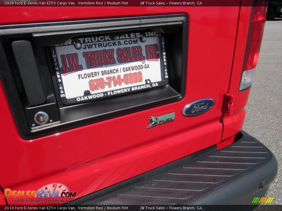2014 Ford E-Series Van E250 Cargo Van Vermillion Red / Medium Flint Photo #9