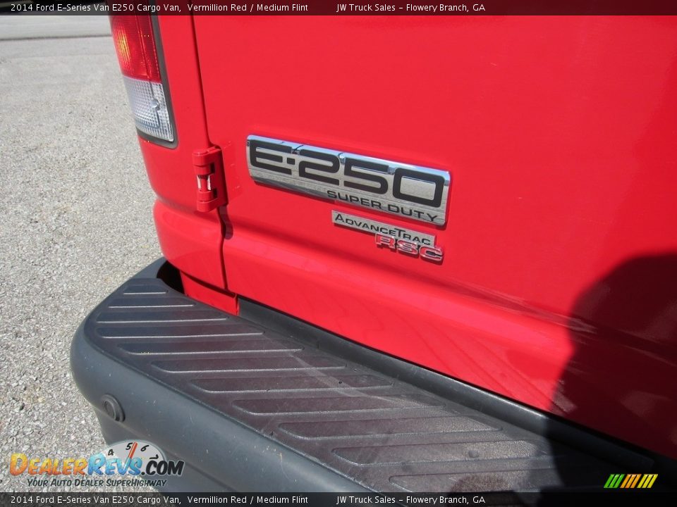2014 Ford E-Series Van E250 Cargo Van Vermillion Red / Medium Flint Photo #10