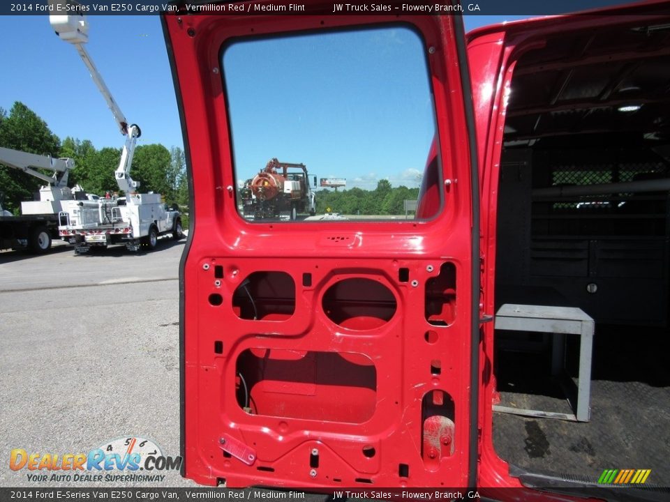 2014 Ford E-Series Van E250 Cargo Van Vermillion Red / Medium Flint Photo #12