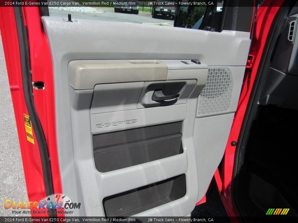 2014 Ford E-Series Van E250 Cargo Van Vermillion Red / Medium Flint Photo #28