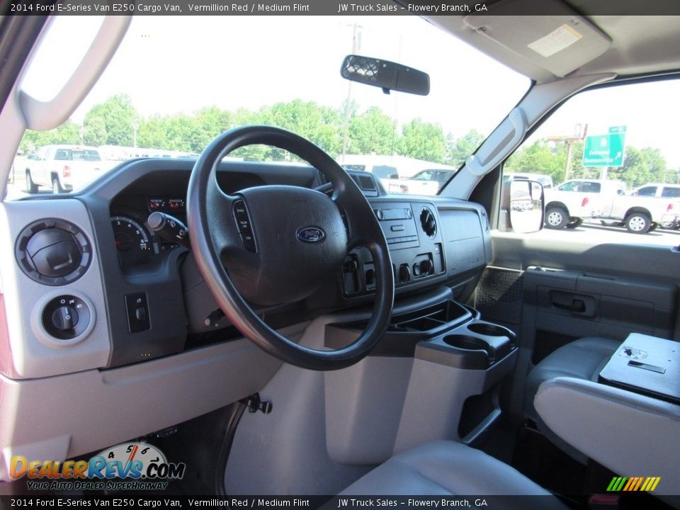 2014 Ford E-Series Van E250 Cargo Van Vermillion Red / Medium Flint Photo #29