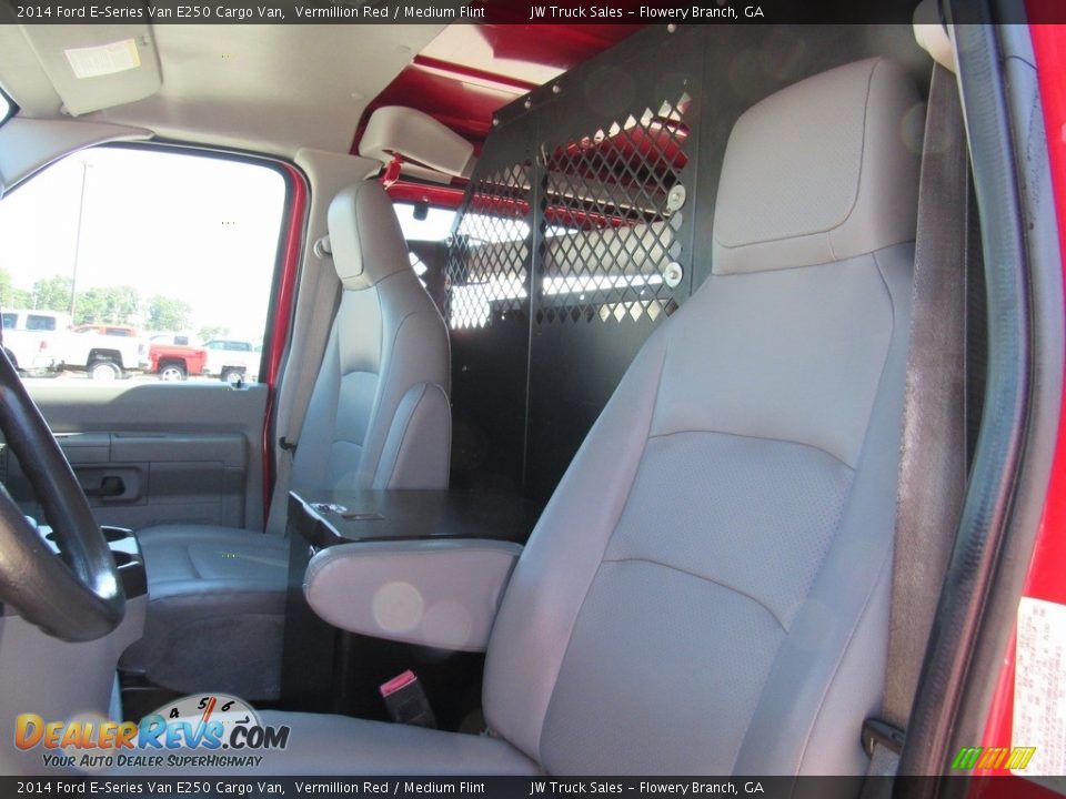 2014 Ford E-Series Van E250 Cargo Van Vermillion Red / Medium Flint Photo #31