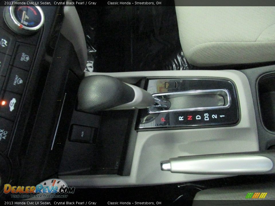 2013 Honda Civic LX Sedan Crystal Black Pearl / Gray Photo #32