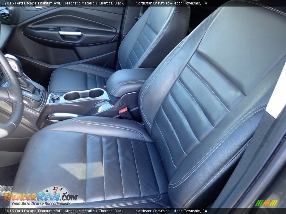 2016 Ford Escape Titanium 4WD Magnetic Metallic / Charcoal Black Photo #21