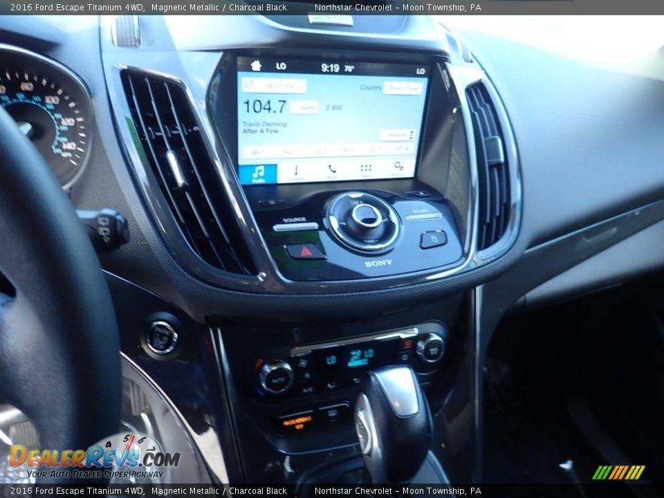 2016 Ford Escape Titanium 4WD Magnetic Metallic / Charcoal Black Photo #27