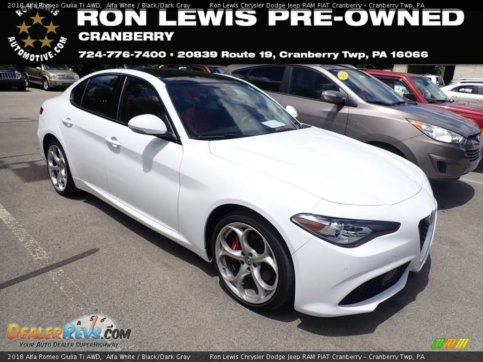 2018 Alfa Romeo Giulia Ti AWD Alfa White / Black/Dark Gray Photo #1
