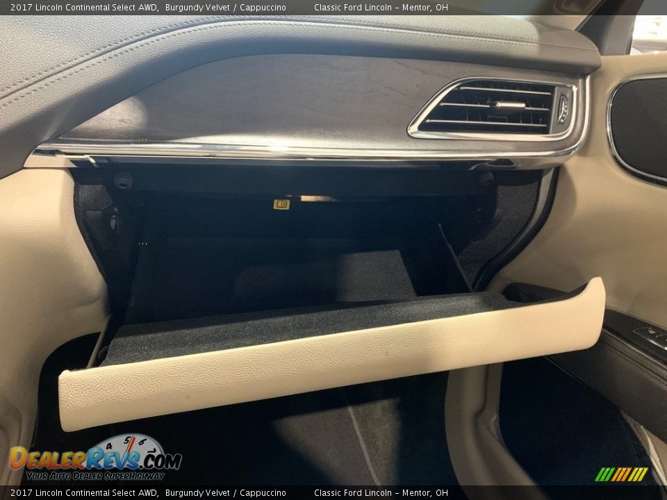 2017 Lincoln Continental Select AWD Burgundy Velvet / Cappuccino Photo #18