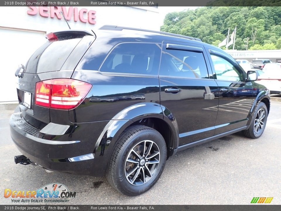 2018 Dodge Journey SE Pitch Black / Black Photo #2