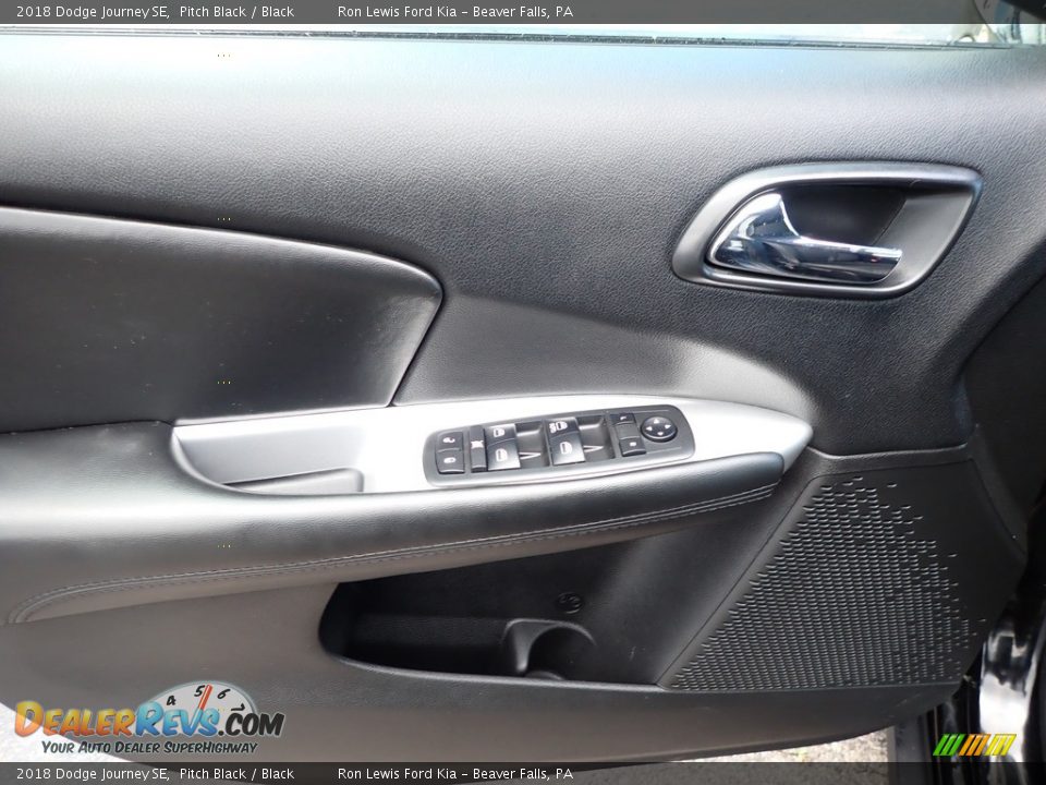 2018 Dodge Journey SE Pitch Black / Black Photo #14