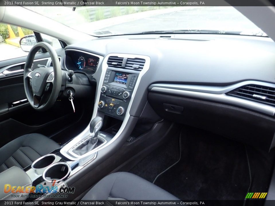 2013 Ford Fusion SE Sterling Gray Metallic / Charcoal Black Photo #12