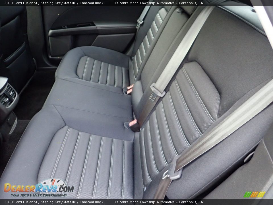 2013 Ford Fusion SE Sterling Gray Metallic / Charcoal Black Photo #16